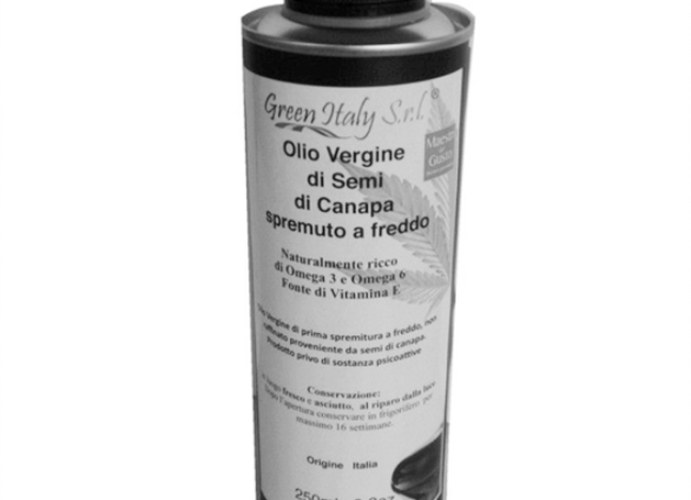 Olio vergine di canapa sativa spremuto a freddo